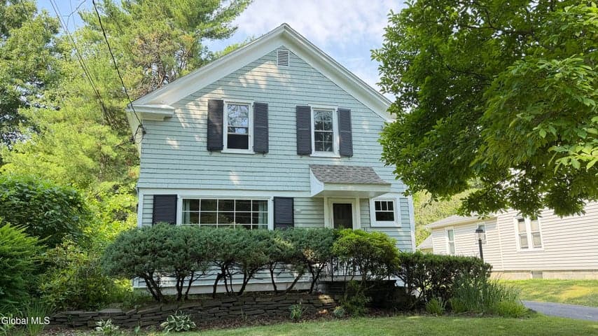 31 Oakwood Place, Delmar, NY, photo 2