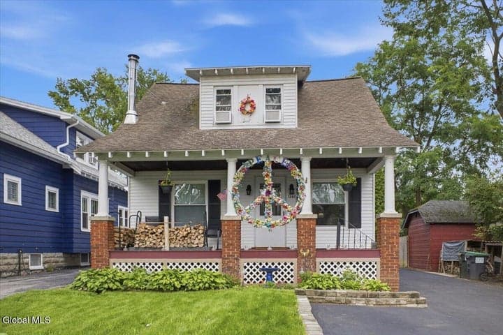 1240 Dean Street, Niskayuna, NY, photo 2