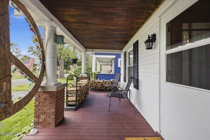 1240 Dean Street, Niskayuna, NY, photo 4