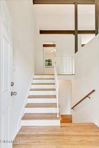 40 Oakwood Boulevard, Clifton Park, NY, photo 5