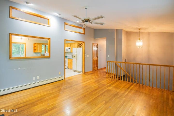 99 Traver Road, Wilton, NY, photo 3