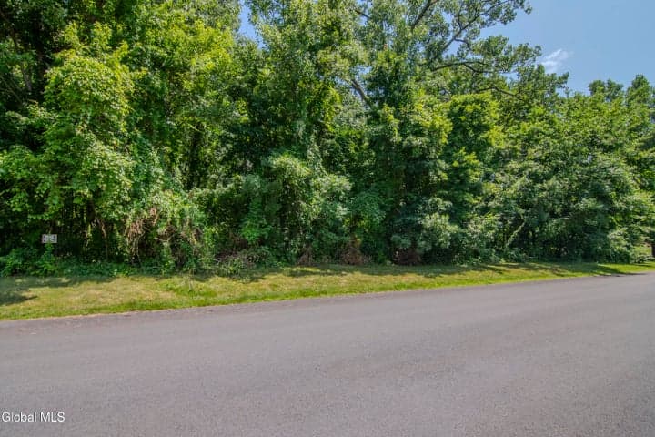 Lot 27.2 & lot 27.3 Spice Mill, Halfmoon, NY, photo 3