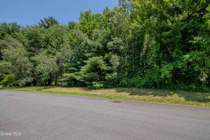 Lot 27.2 & lot 27.3 Spice Mill, Halfmoon, NY, photo 4