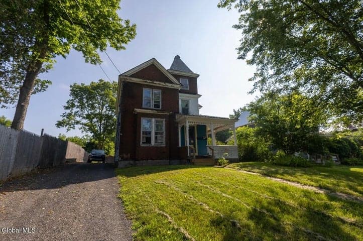 84 River Street, Hudson Falls, NY, photo 2