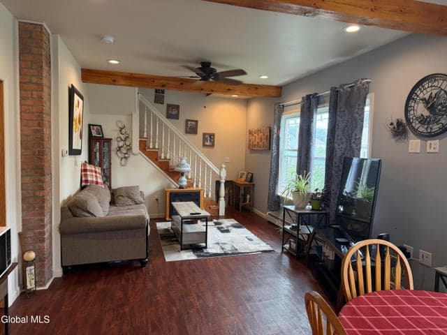 11 Hemstreet Avenue, Schaghticoke, NY, photo 5
