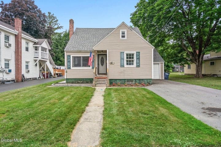 19 Knickerbocker Street, Ballston Spa, NY