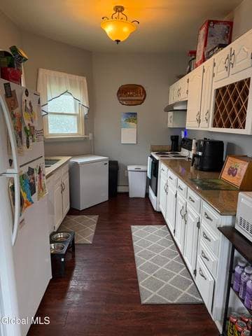 11 Hemstreet Avenue, Schaghticoke, NY, photo 3