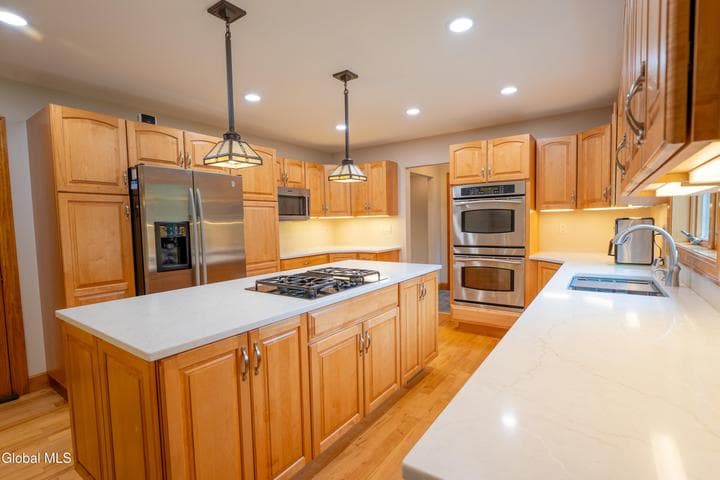 152 Memory Lane, Perth, NY, photo 5