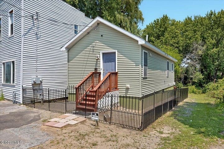 647 3rd Street, Albany, NY, photo 2