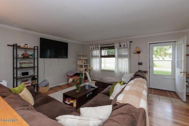2407 Lenox Road, Schenectady, NY, photo 4