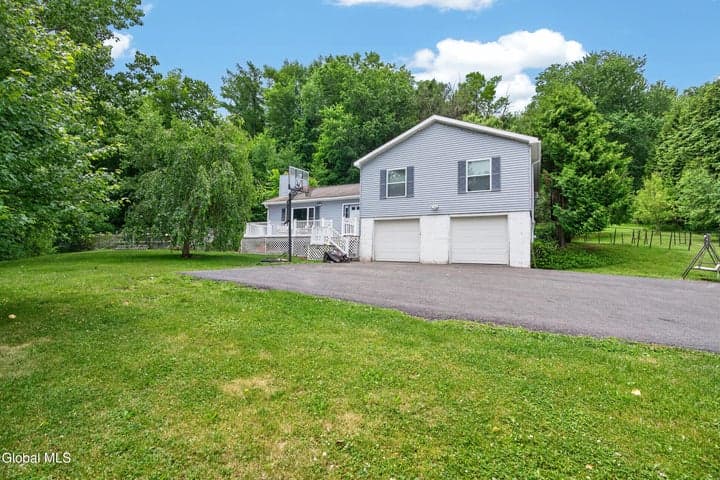 67 Higgins Road, North Greenbush, NY