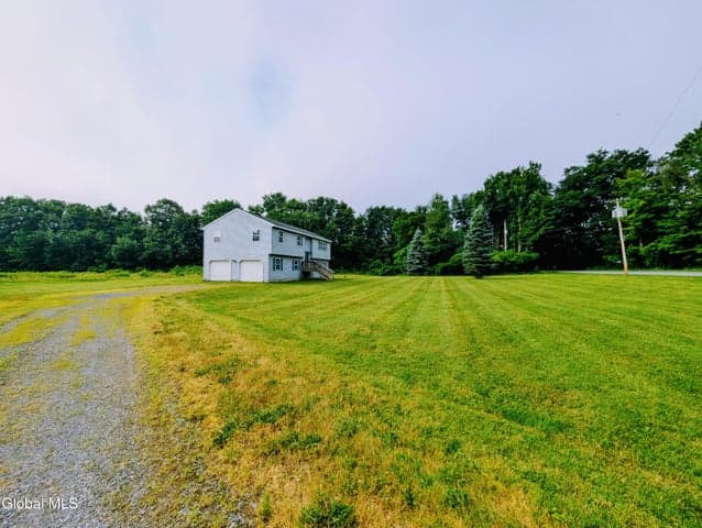 38 Bentley Road, Hudson Falls, NY, photo 4