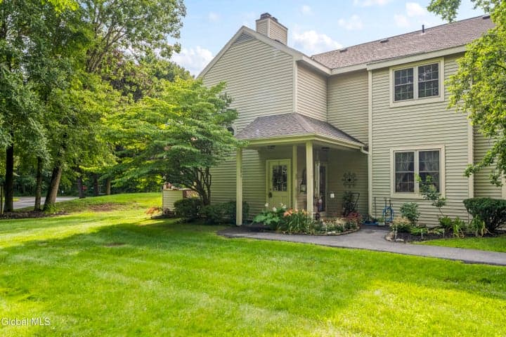 230 Monmouth Way, Clifton Park, NY, photo 1