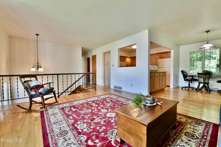 4 Cedar Court, Schenectady, NY, photo 5