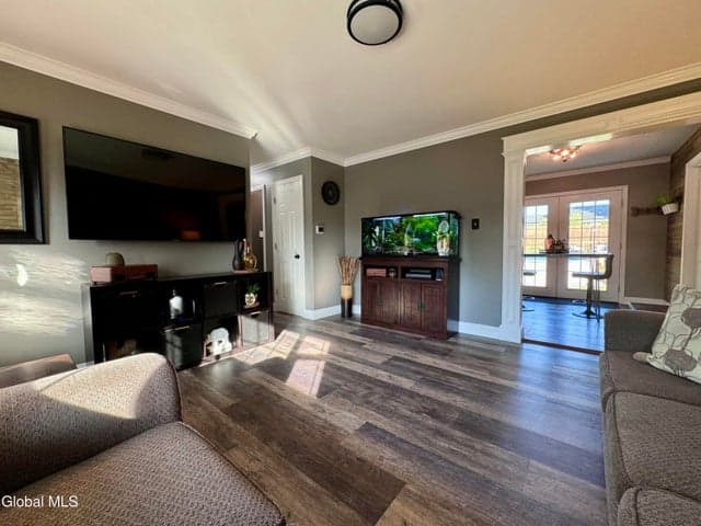 34 Venus Drive, Loudonville, NY, photo 5