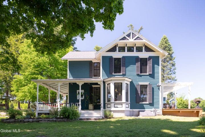 1838 River Road, New Baltimore, NY, photo 2