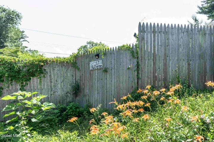 17 Katherine Road, Albany, NY, photo 2