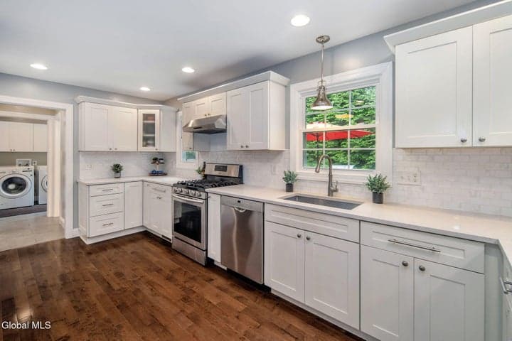 58 Middlesex Drive, Slingerlands, NY, photo 5