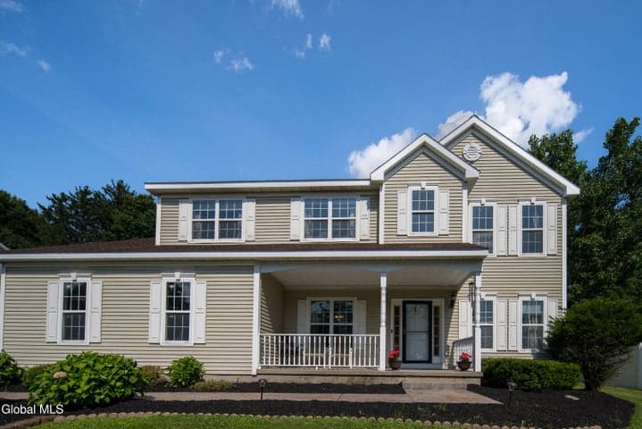 41 Utica Avenue, Latham, NY, photo 2