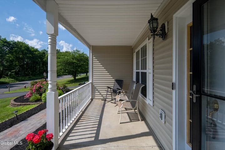 41 Utica Avenue, Latham, NY, photo 3