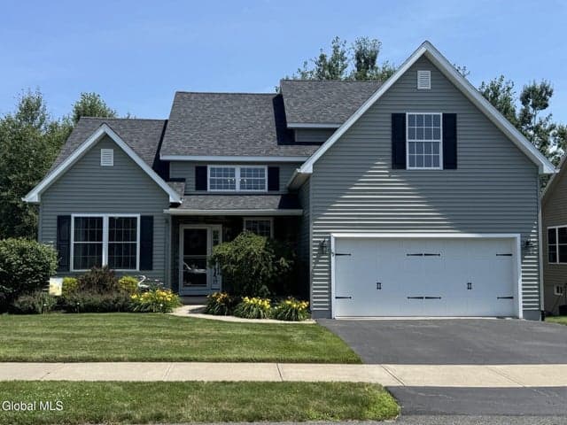 19 Ironwood Street, Ballston, NY