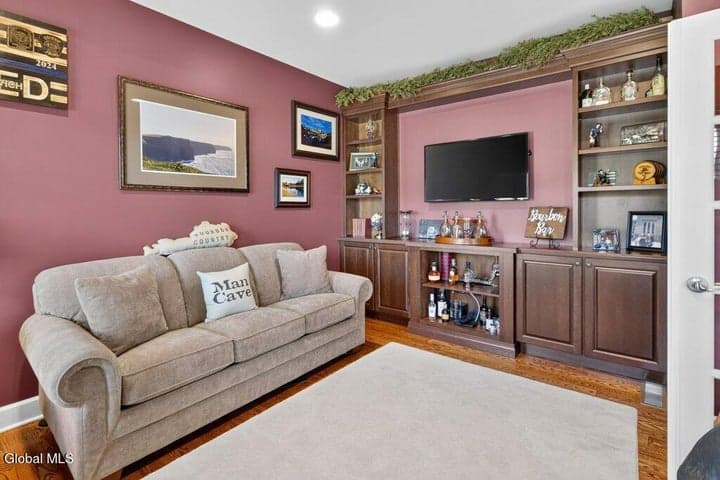 13 Peacham Road, Colonie, NY, photo 4