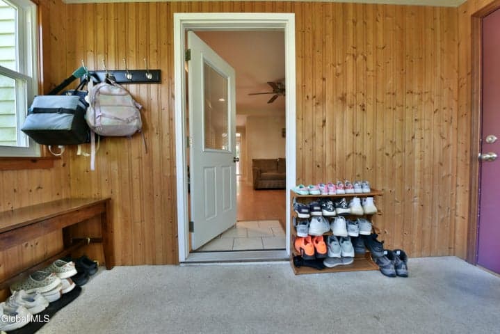 56 Broderick Street, Colonie, NY, photo 5