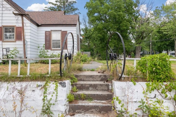 15 Mather Avenue, Schenectady, NY, photo 3