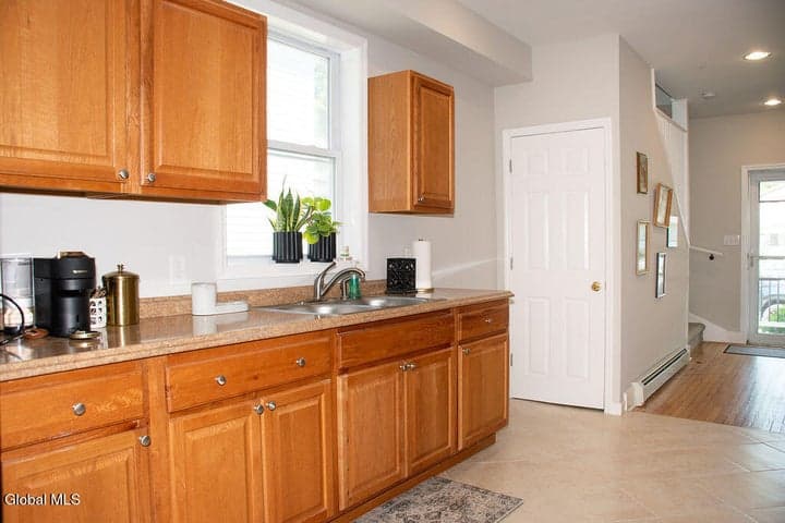 150 Clayton Road, Schenectady, NY, photo 4