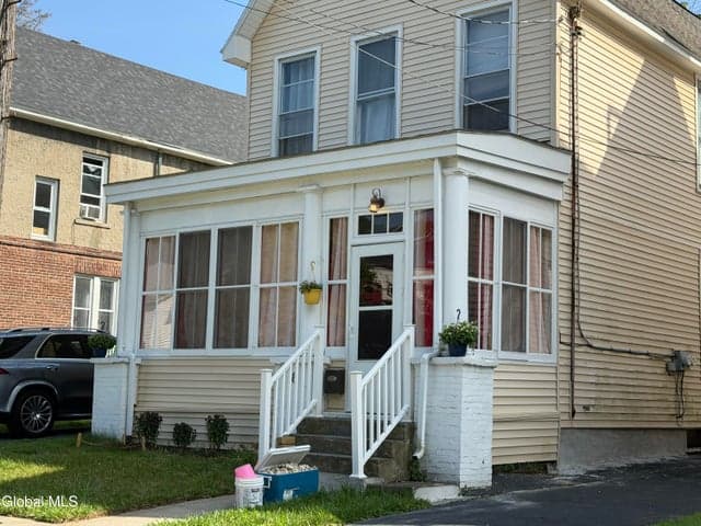 18 Summit Avenue, Troy, NY, photo 5