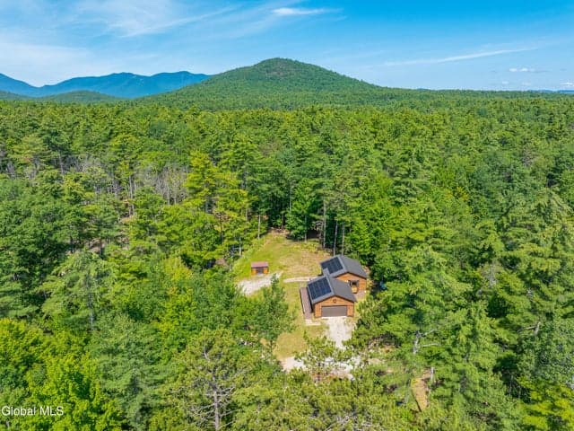 30 Hawthorne Lane, Jay, NY, photo 4