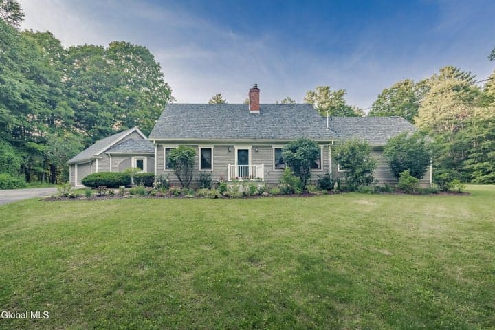 1979 Hermance Road, Galway, NY