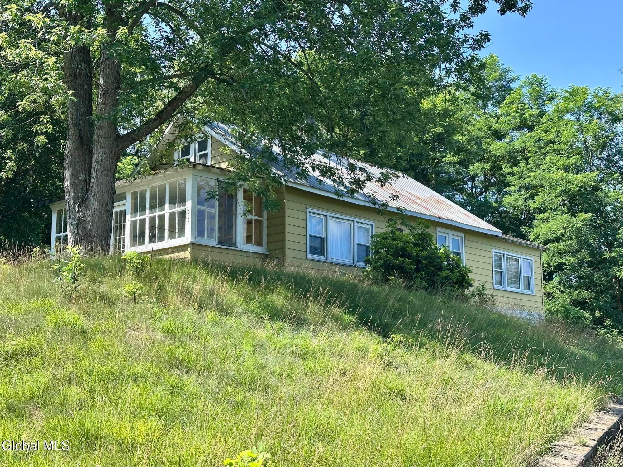 576 Main Street, Corinth, NY, photo 1