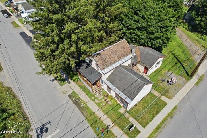 27-29 Taylor Street, Fort Edward, NY, photo 2