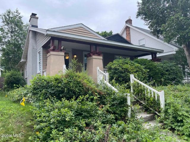 262 6th Avenue, Troy, NY, photo 1