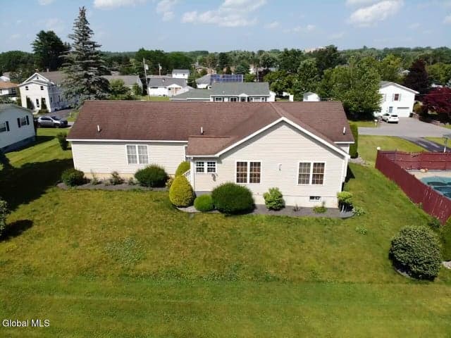 113 Yale Street, Amsterdam, NY, photo 3