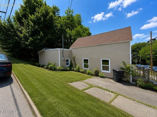 38 Washington Avenue, Rensselaer, NY, photo 3