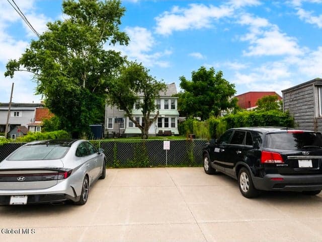 43 Jay Street, Amsterdam, NY