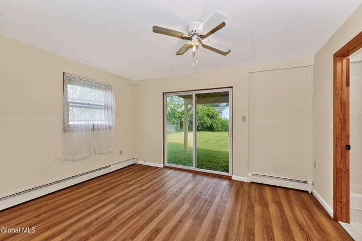 6 Theresa Ann Court, Colonie, NY, photo 5