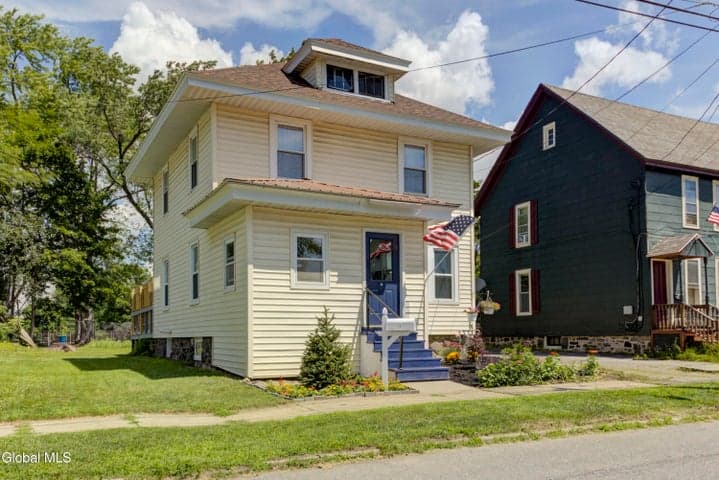 13 Newman Street, Gloversville, NY, photo 1