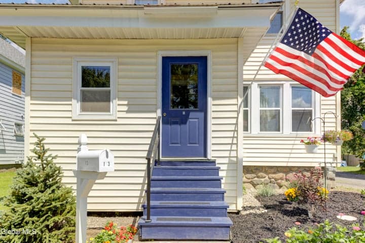 13 Newman Street, Gloversville, NY, photo 3