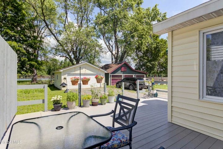 13 Newman Street, Gloversville, NY, photo 5