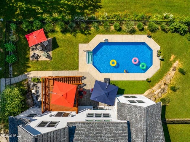 130 Middle Grove Road, Greenfield, NY, photo 4