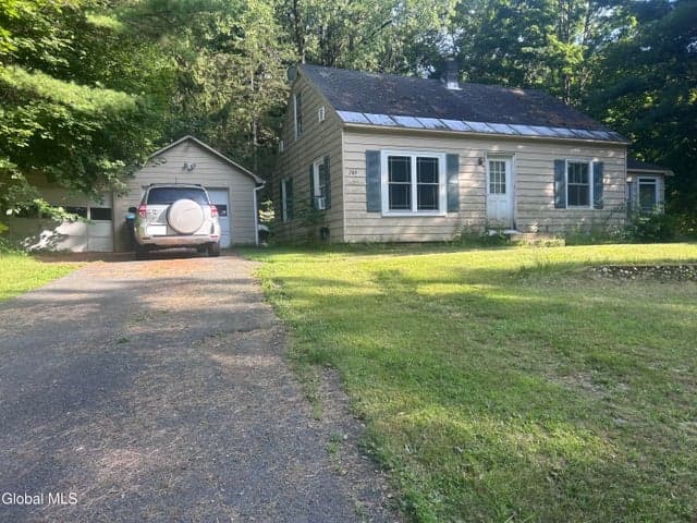 284 Snyders Corners Road, Poestenkill, NY, photo 1