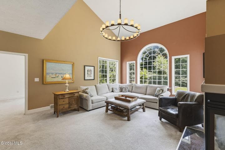214 Bell Court, Guilderland, NY, photo 5