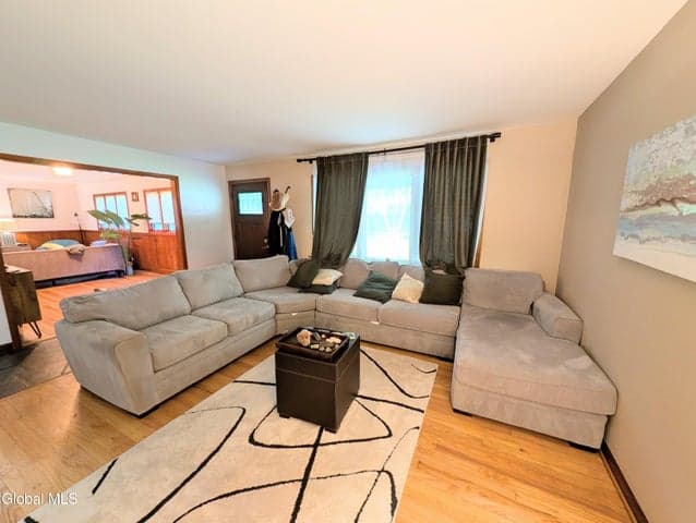841 Harris Drive, Niskayuna, NY, photo 5