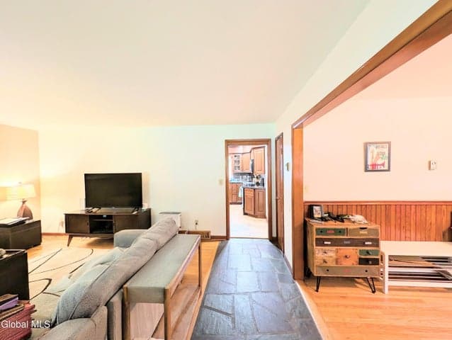 841 Harris Drive, Niskayuna, NY, photo 4