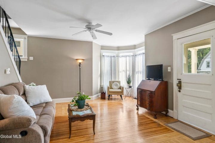 3 Cornelius Avenue, Niskayuna, NY, photo 2