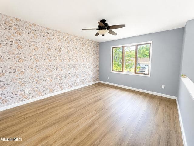 23 McDonald Drive, Cohoes, NY, photo 2