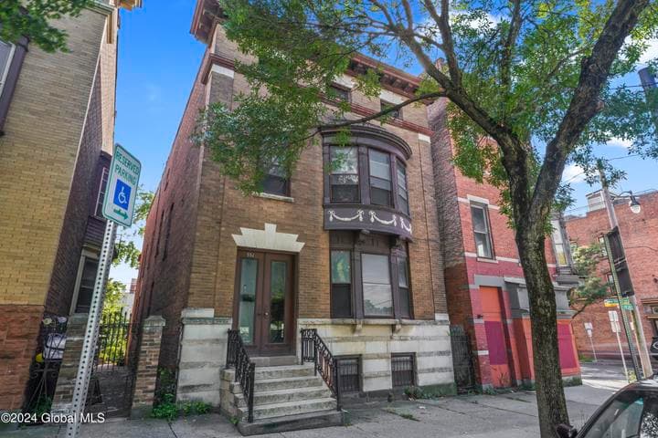 552 Madison Avenue, Albany, NY, photo 4